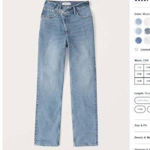 NWT Abercrombie Ultra High Rise 90s Straight Jean